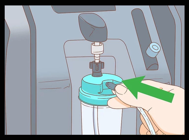 3-	لوله‌ی اکسیژن ساز را به بطری رطوبت ساز یا یک آداپتور وصل کنید